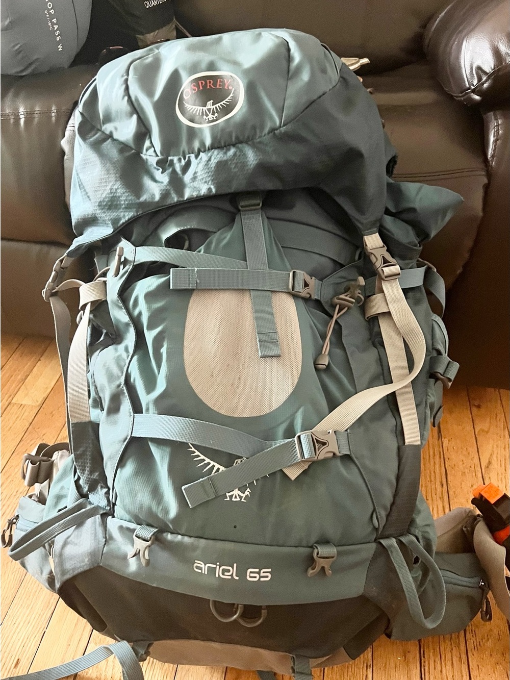 Osprey Ariel 65 Women’s XS Backpacking  Teal-Green Pack 65L